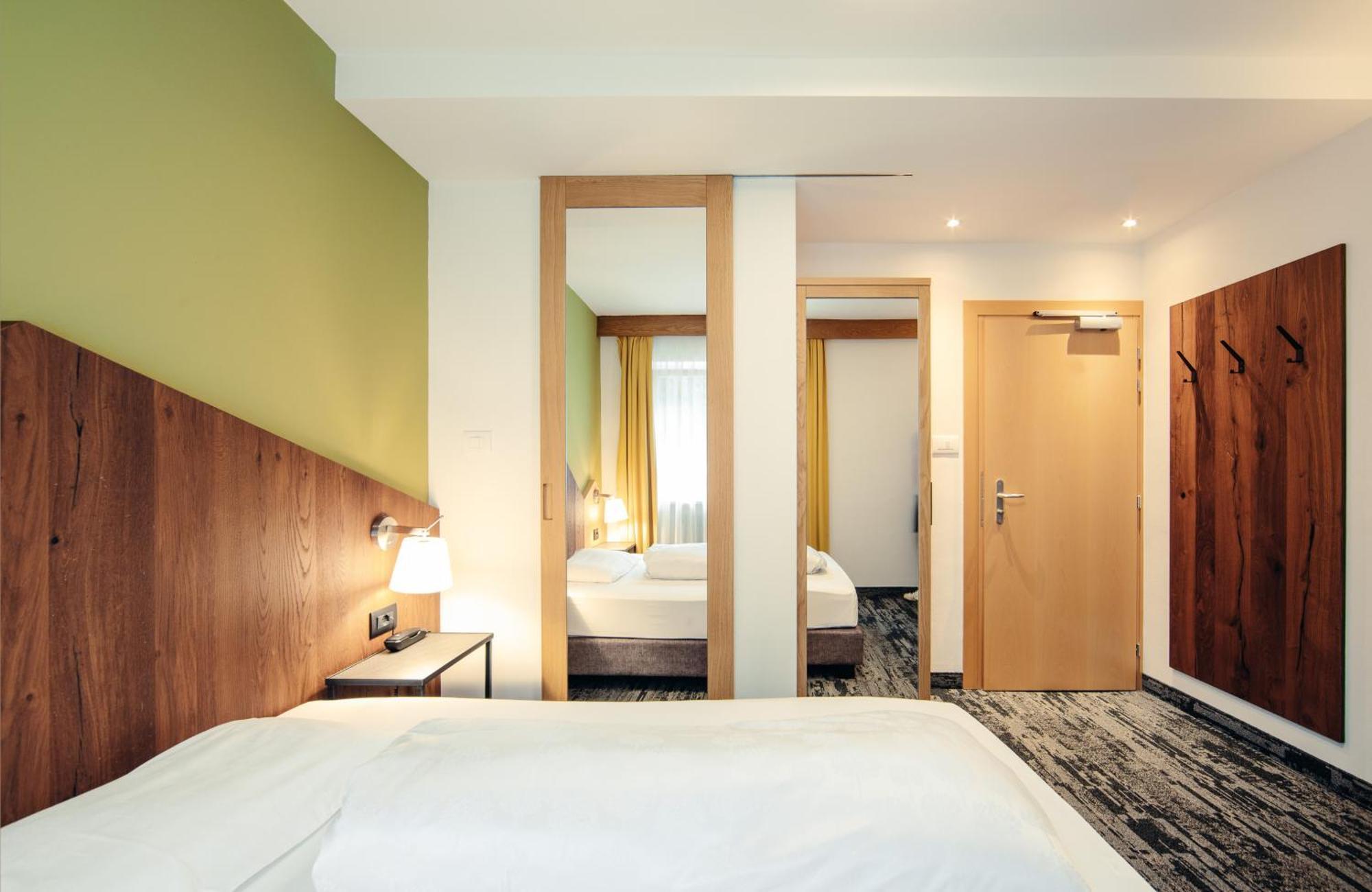 Hotel Ludwigshof & Luvina Trodena Oda fotoğraf